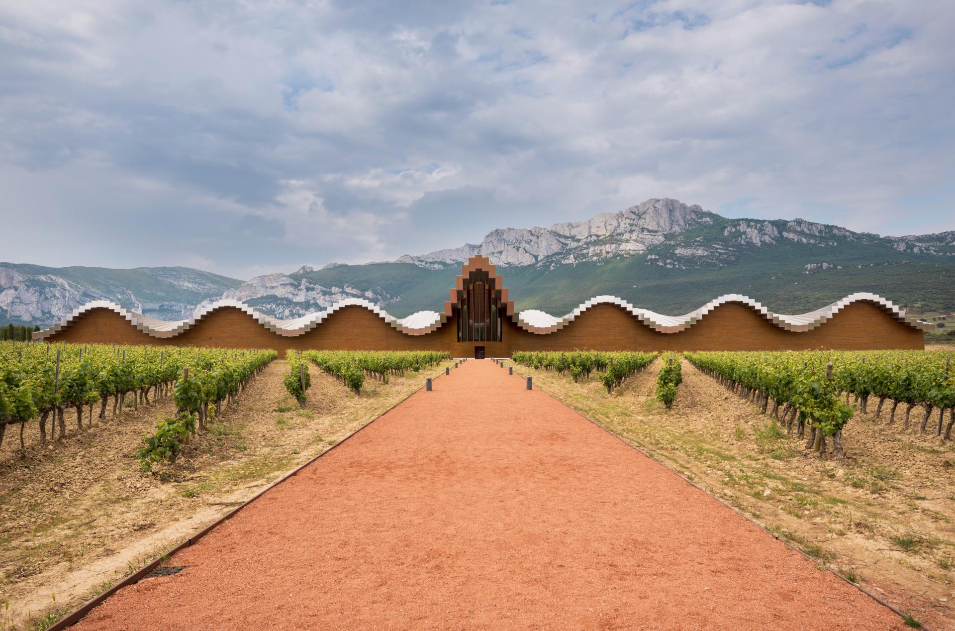 Il convegno “L’architettura del vino nell’era dell’enoturismo”