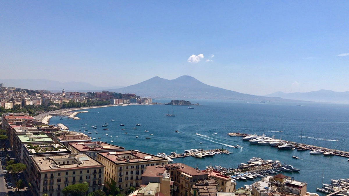 Tra fuoco, terra e cielo: viaggio in Campania