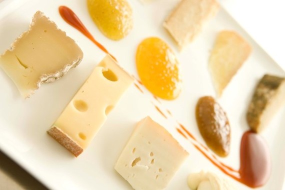 Formaggi e bollicine - Pranzo alla Caciosteria